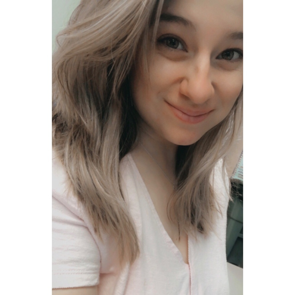 Meet your Posher, Amanda
